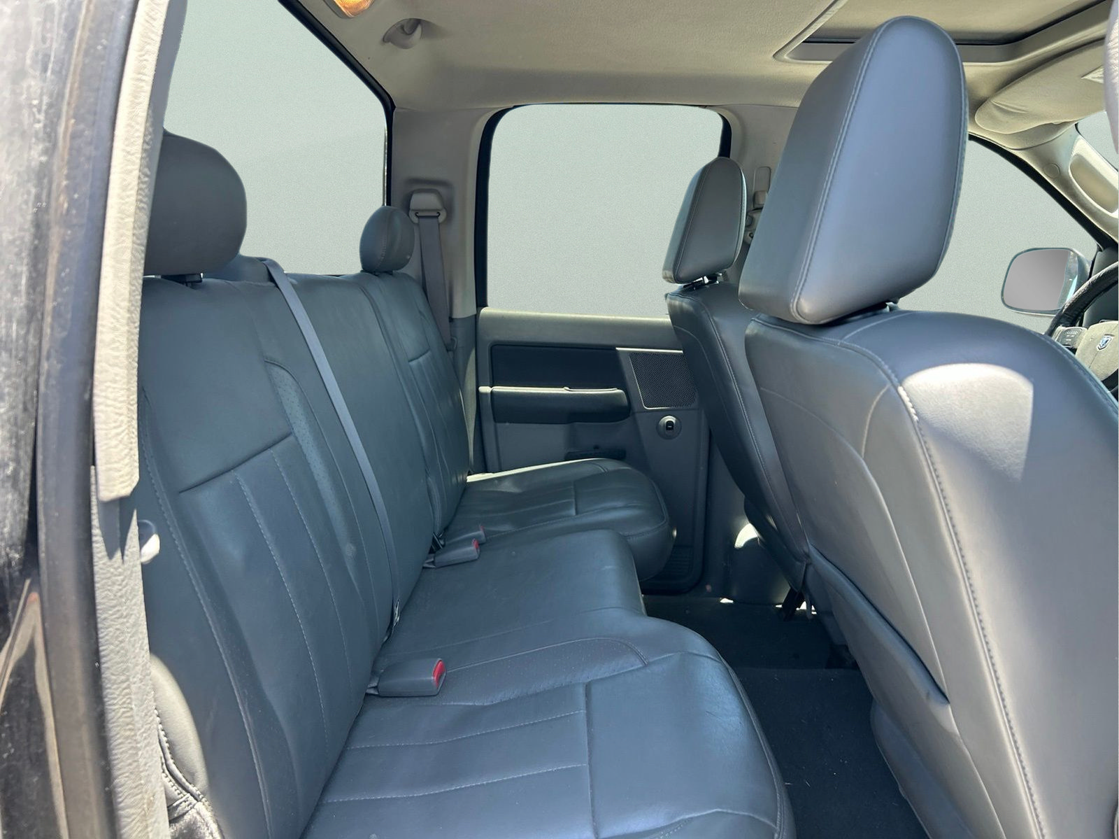 Used 2007 Dodge Ram 1500 Truck Laramie AWD/4WD image 11