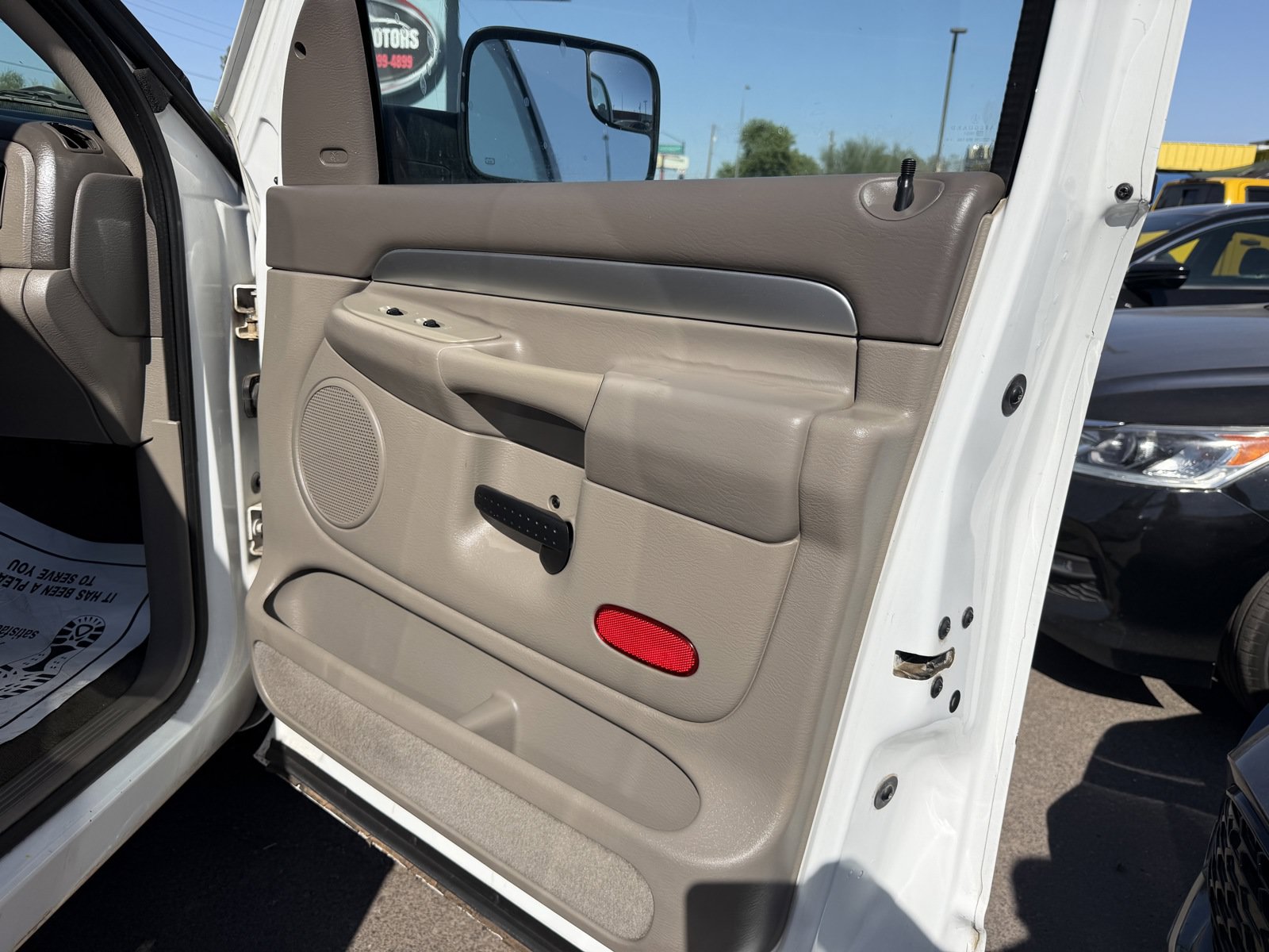 Used 2004 Dodge Ram 3500 Truck SLT w/ Trailer Tow Group RWD image 11