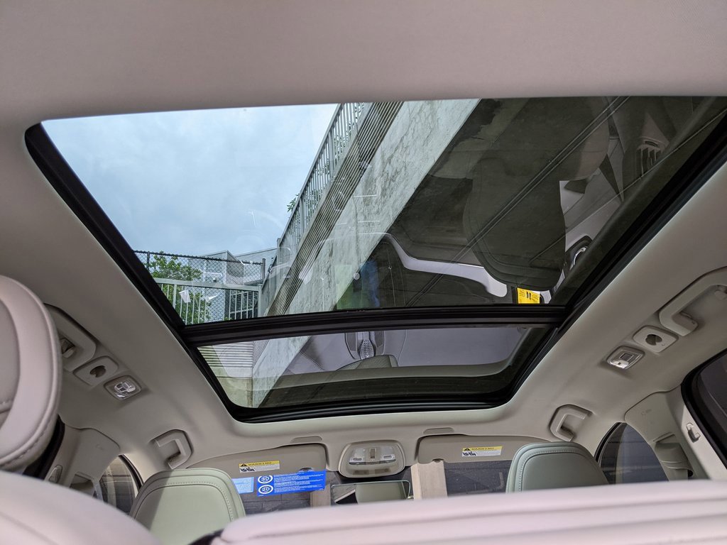 New 2026 Volvo XC60 T8 Ultra image 14