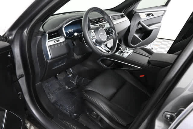 Used 2024 Jaguar F-PACE R-Dynamic S image 21