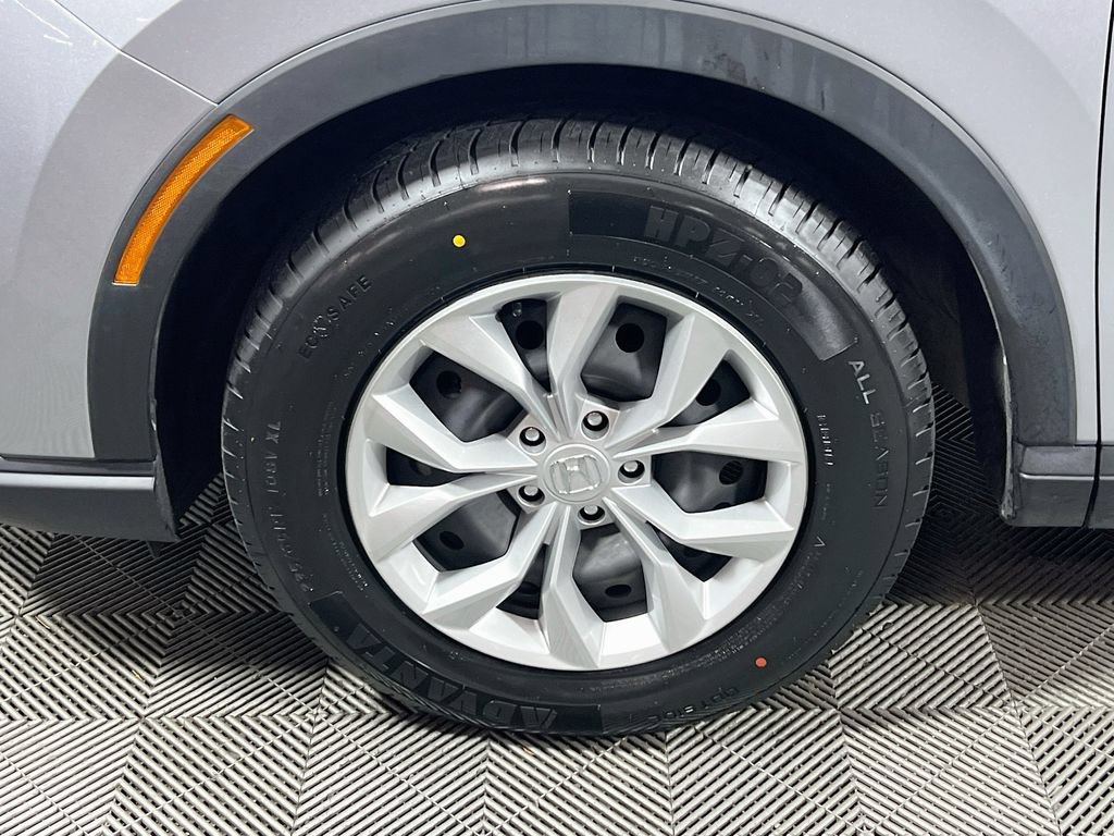 Used 2025 Honda CR-V LX image 27