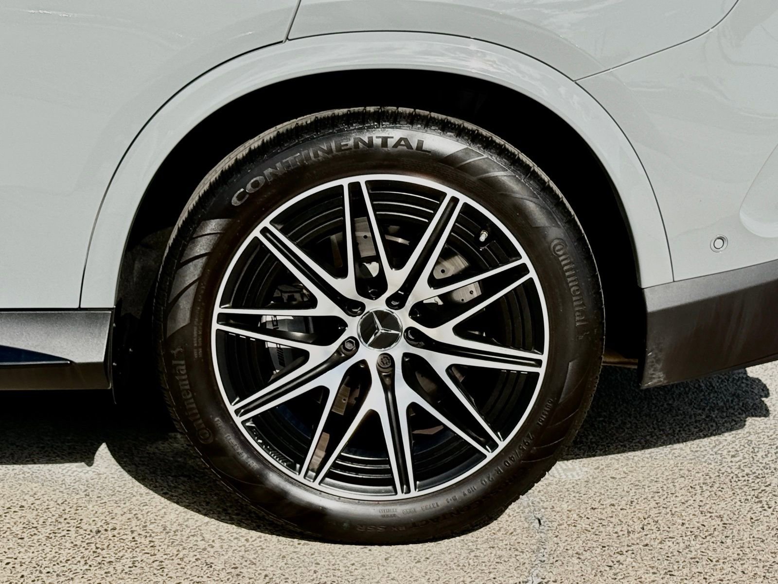 Used 2025 Mercedes-Benz GLC 43 AMG 4MATIC image 20
