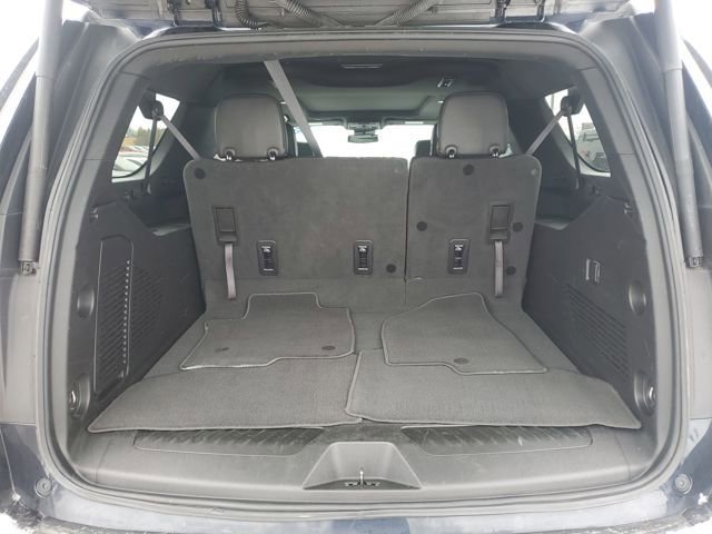 Used 2023 GMC Yukon XL SLT image 35