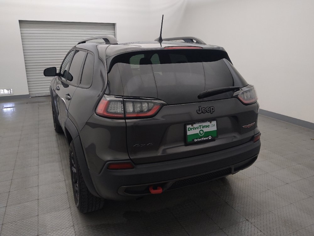 Used 2019 Jeep Cherokee Trailhawk w/ Cold Weather Group AWD/4WD image 6