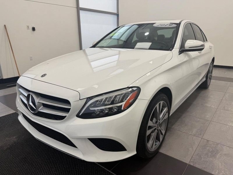 Used 2019 Mercedes-Benz C 300 4MATIC Sedan image 7