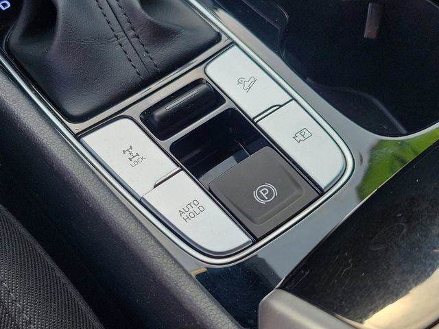 Used 2024 Hyundai Santa Cruz SE image 28