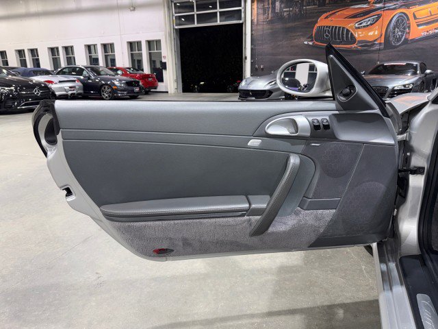 Used 2005 Porsche 911 Carrera image 41