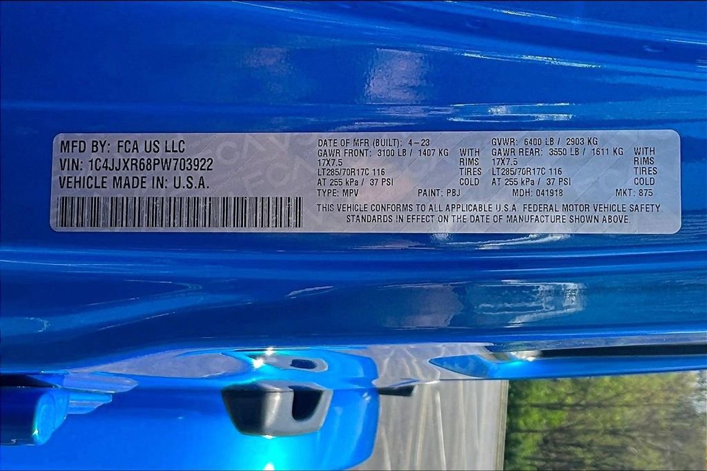 Used 2023 Jeep Wrangler Unlimited Rubicon 4xe AWD/4WD image 19