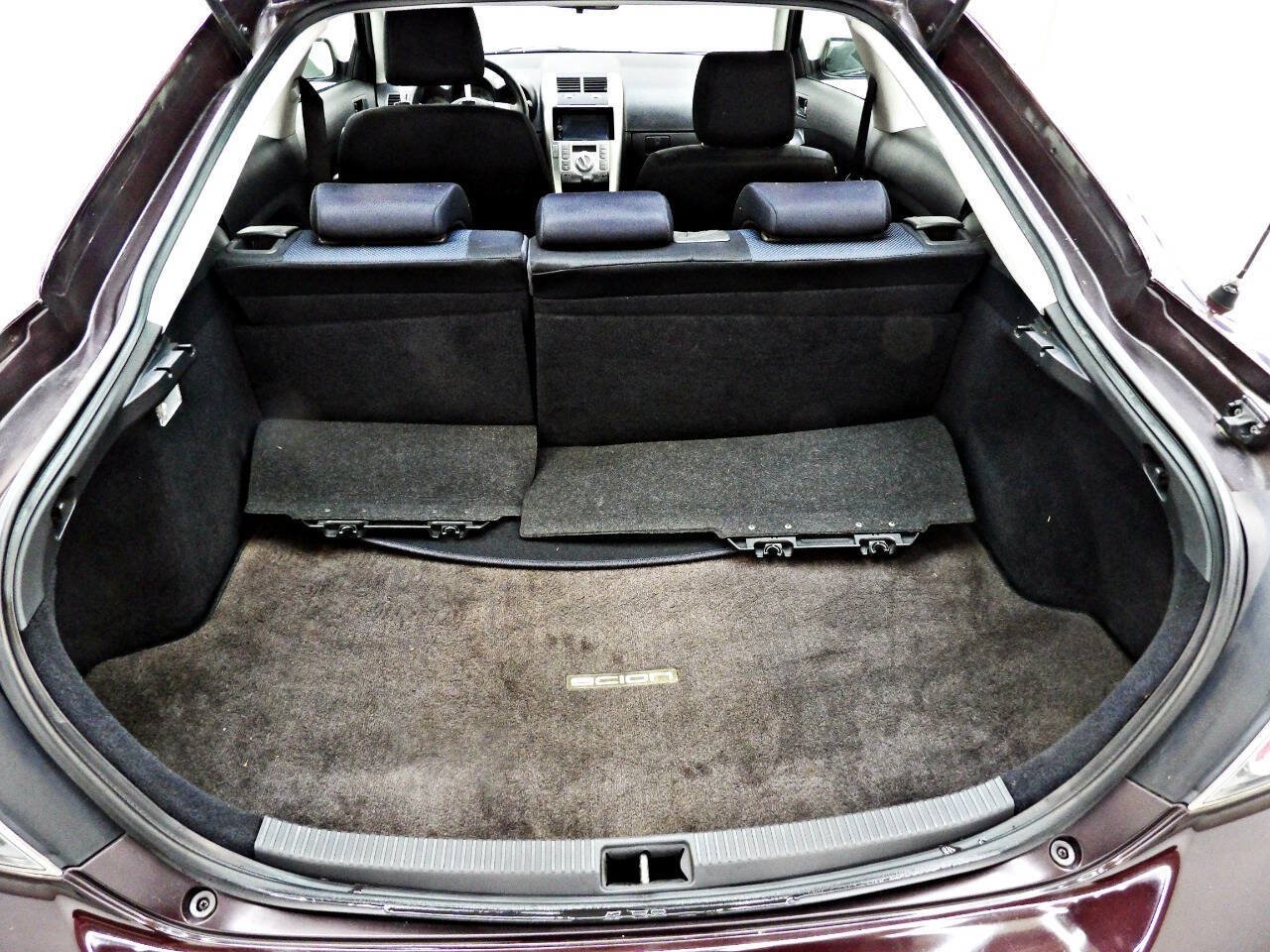 Used 2010 Scion tC FWD image 11