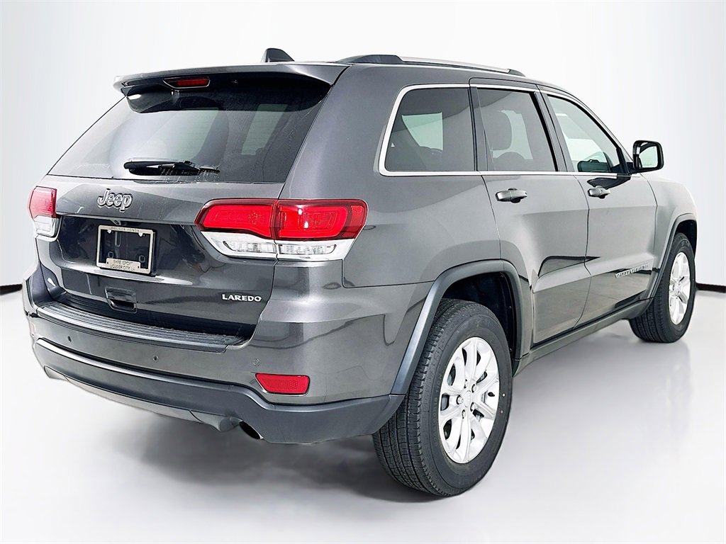 Used 2021 Jeep Grand Cherokee Laredo X image 4