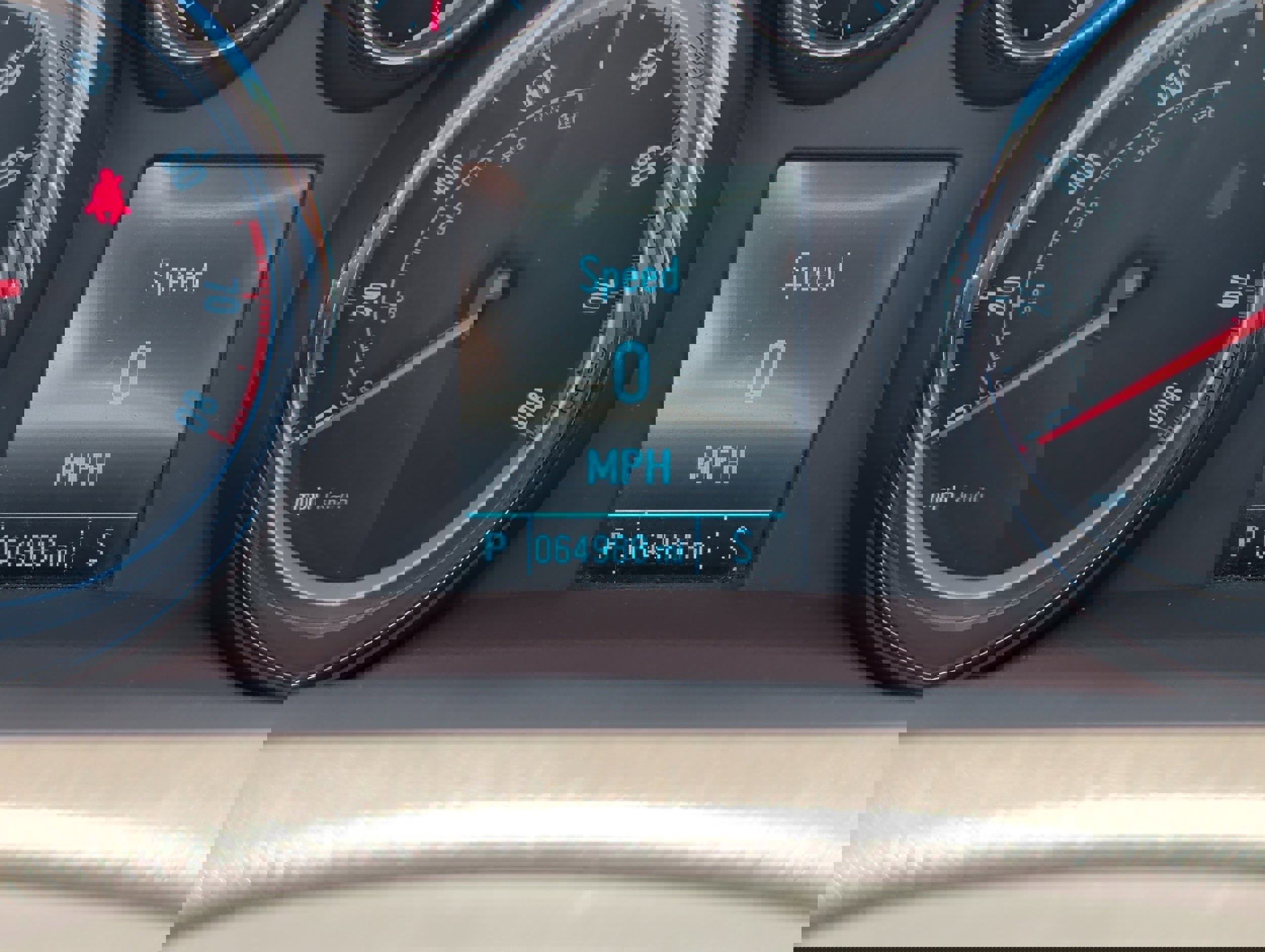 Used 2016 Buick Encore Premium w/ Experience Buick Package FWD image 35