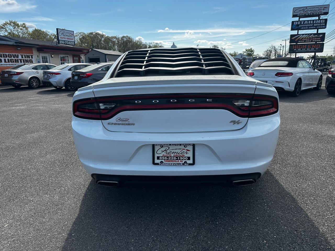 Used 2015 Dodge Charger R/T w/ Wheels & Tunes Group RWD image 6
