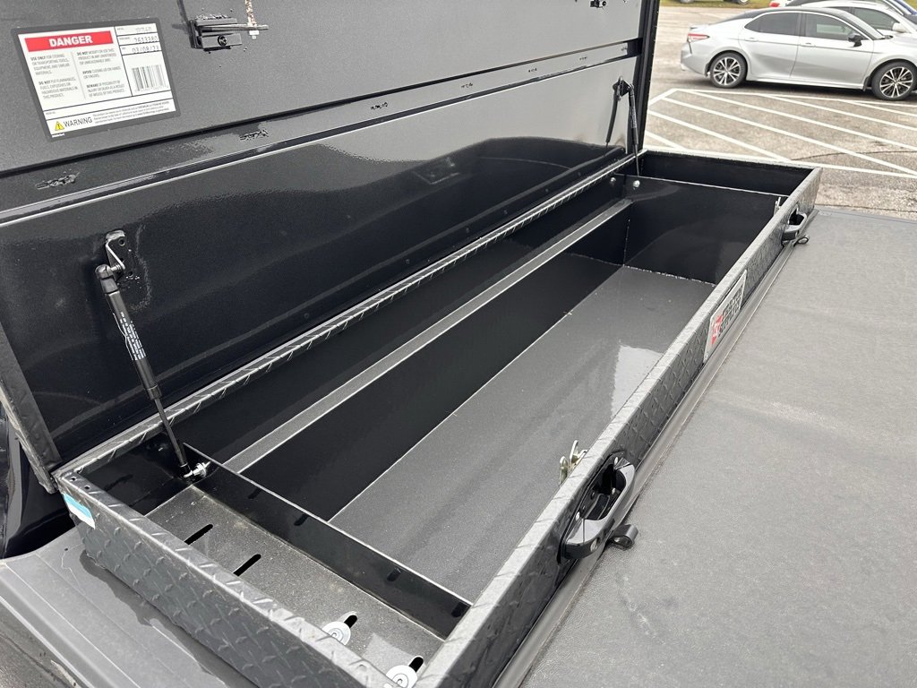 New 2025 Ford F250 Lariat w/ Chrome Package image 19