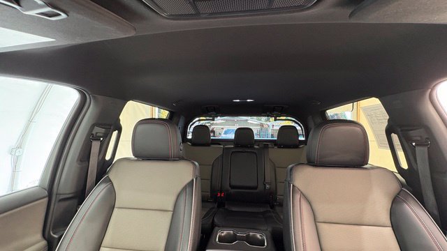 Used 2026 Chevrolet Silverado EV Trail Boss AWD/4WD image 35