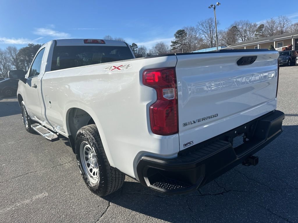 Used 2022 Chevrolet Silverado 1500 W/T w/ WT Value Package image 3
