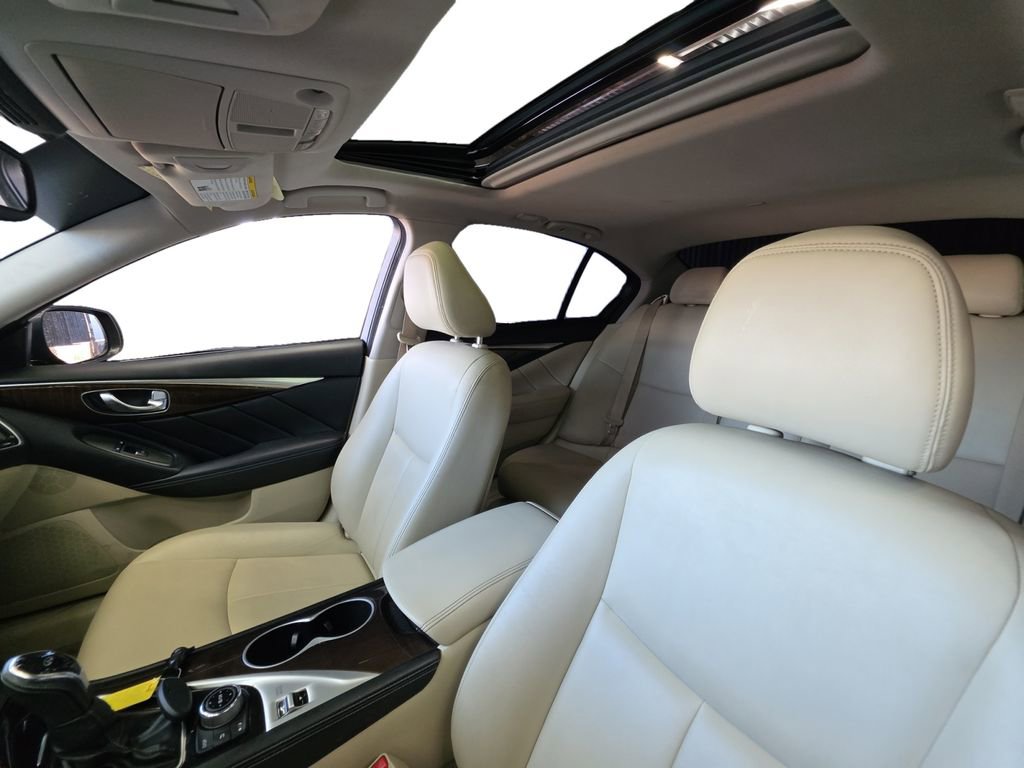 Used 2019 INFINITI Q50 Luxe image 14