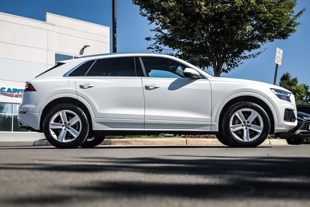Used 2019 Audi Q8 Premium w/ Convenience Package AWD/4WD image 14