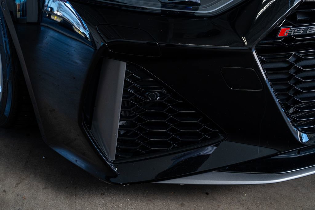 Used 2024 Audi RS 6 performance image 21