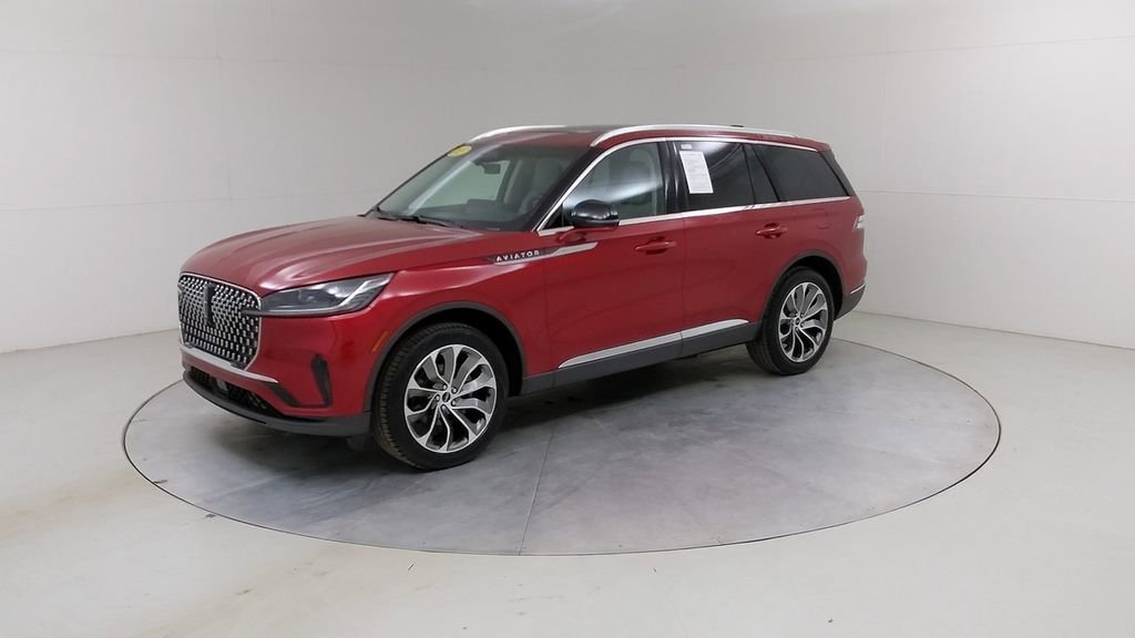 Used 2025 Lincoln Aviator Reserve w/ Luxury Package AWD/4WD image 22