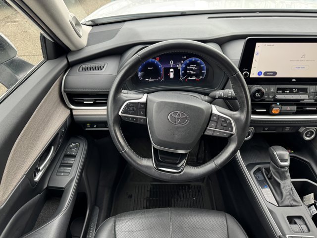 Used 2024 Toyota Grand Highlander AWD image 15