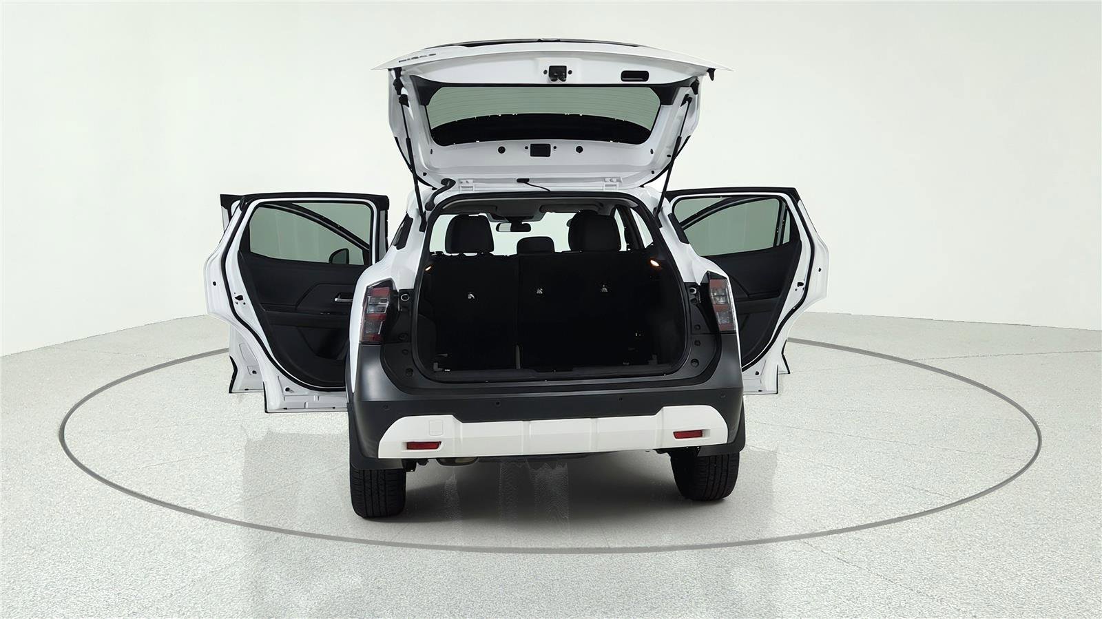 Used 2025 Nissan Kicks SV FWD image 7