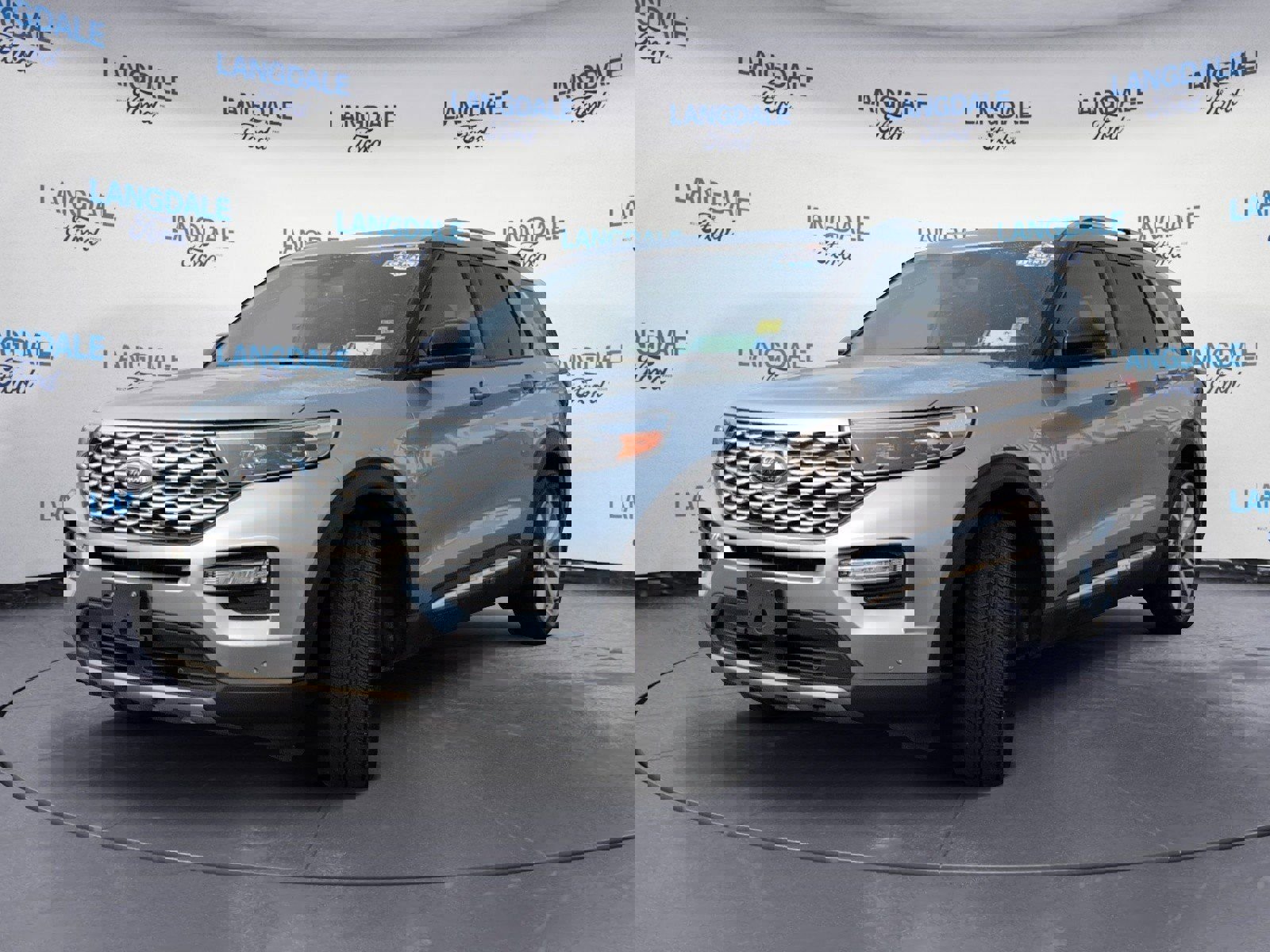 Used 2022 Ford Explorer Platinum w/ Equipment Group 601A image 11