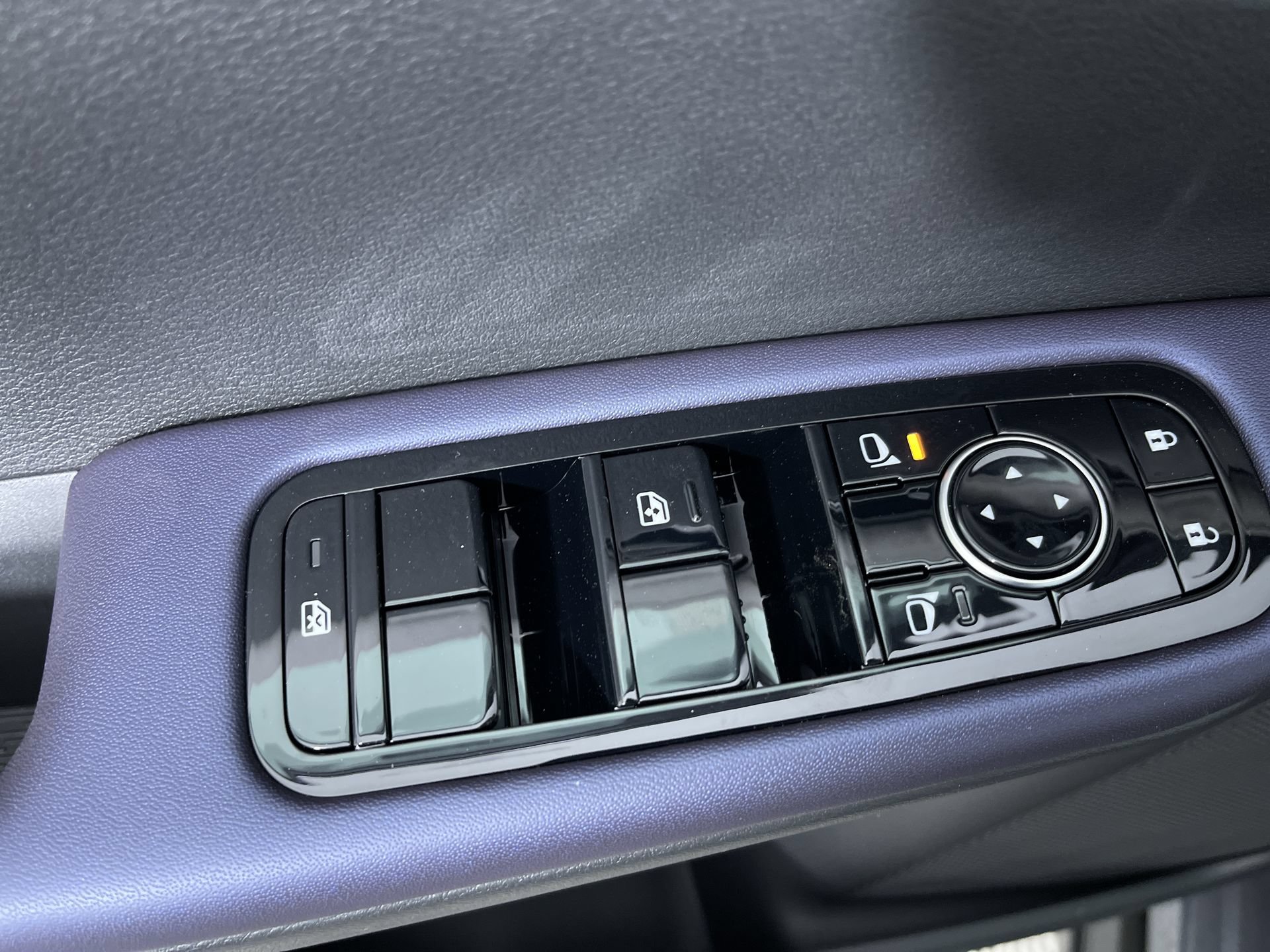 New 2026 Nissan Leaf SV+ FWD image 14