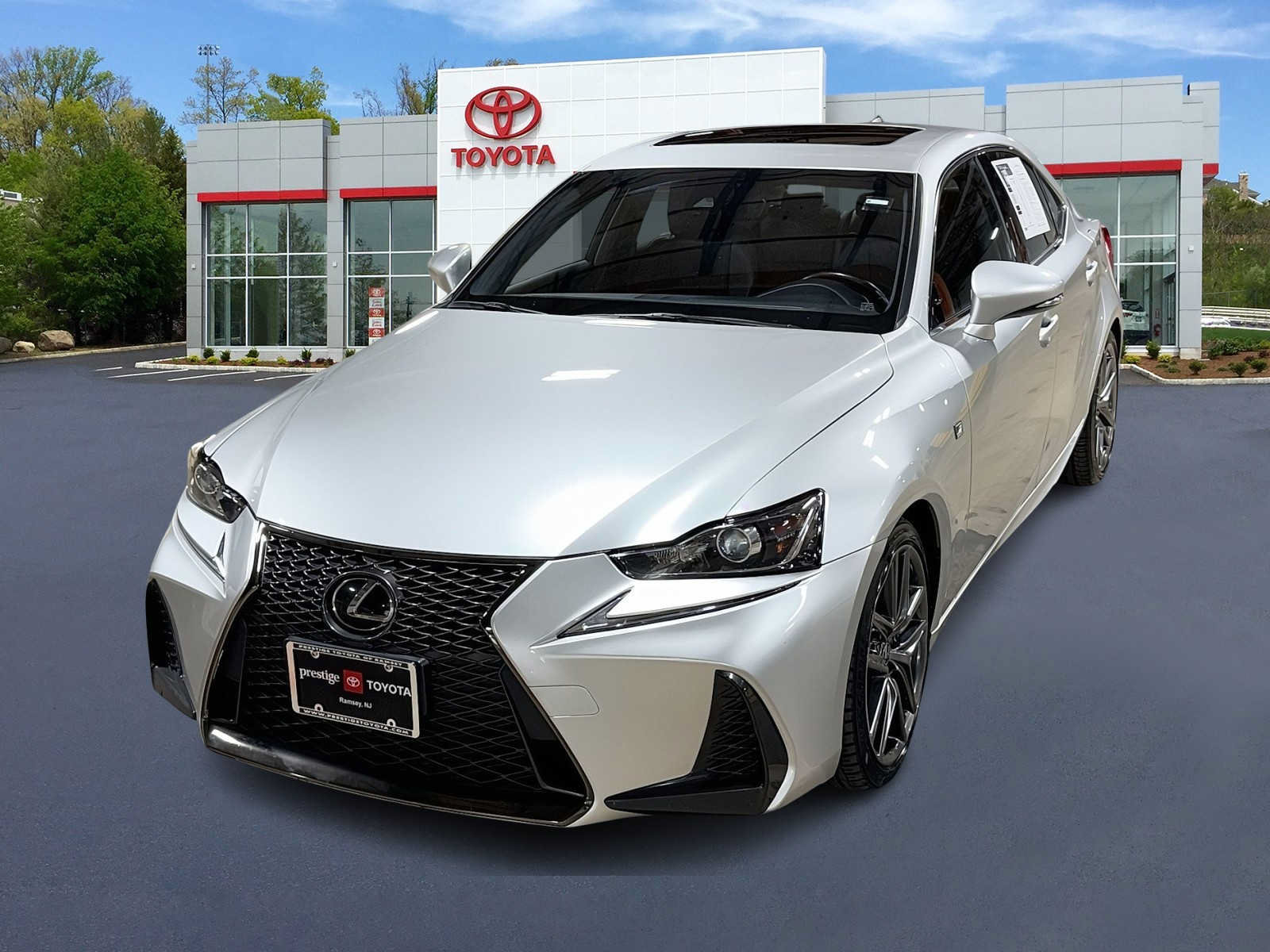 Used 2019 Lexus IS 300 F Sport w/ F Sport Package AWD/4WD image 1
