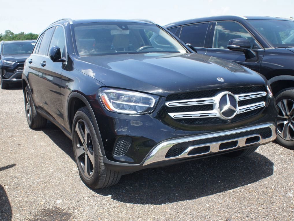 Used 2020 Mercedes-Benz GLC 300 image 3