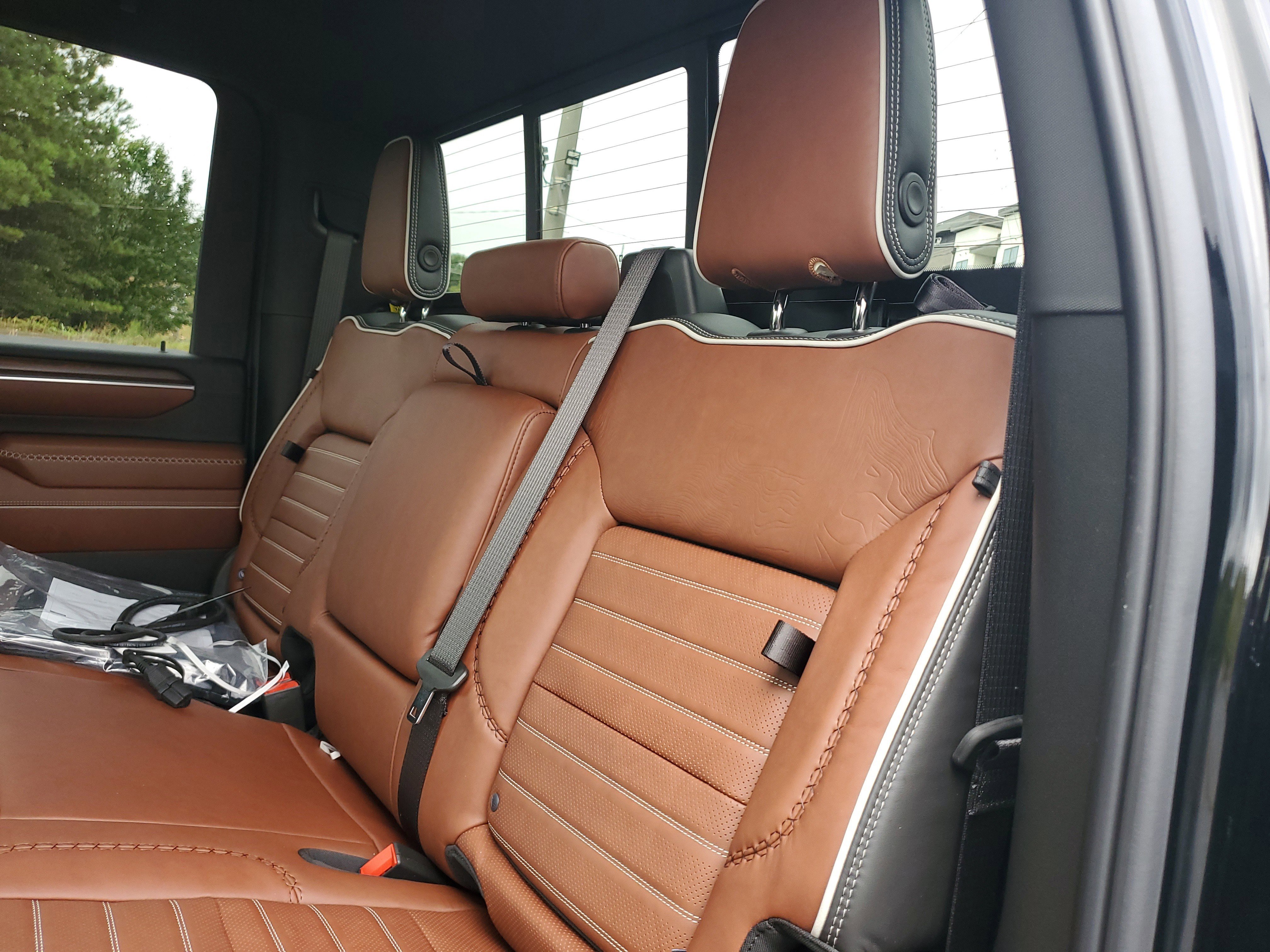 New 2025 GMC Sierra 2500 Denali Ultimate image 12