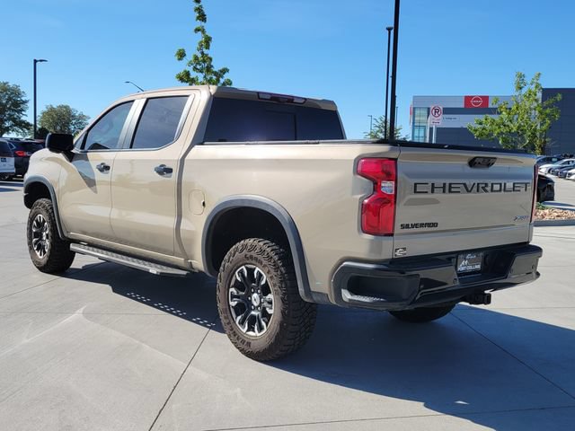 Used 2022 Chevrolet Silverado 1500 ZR2 w/ Technology Package AWD/4WD image 3