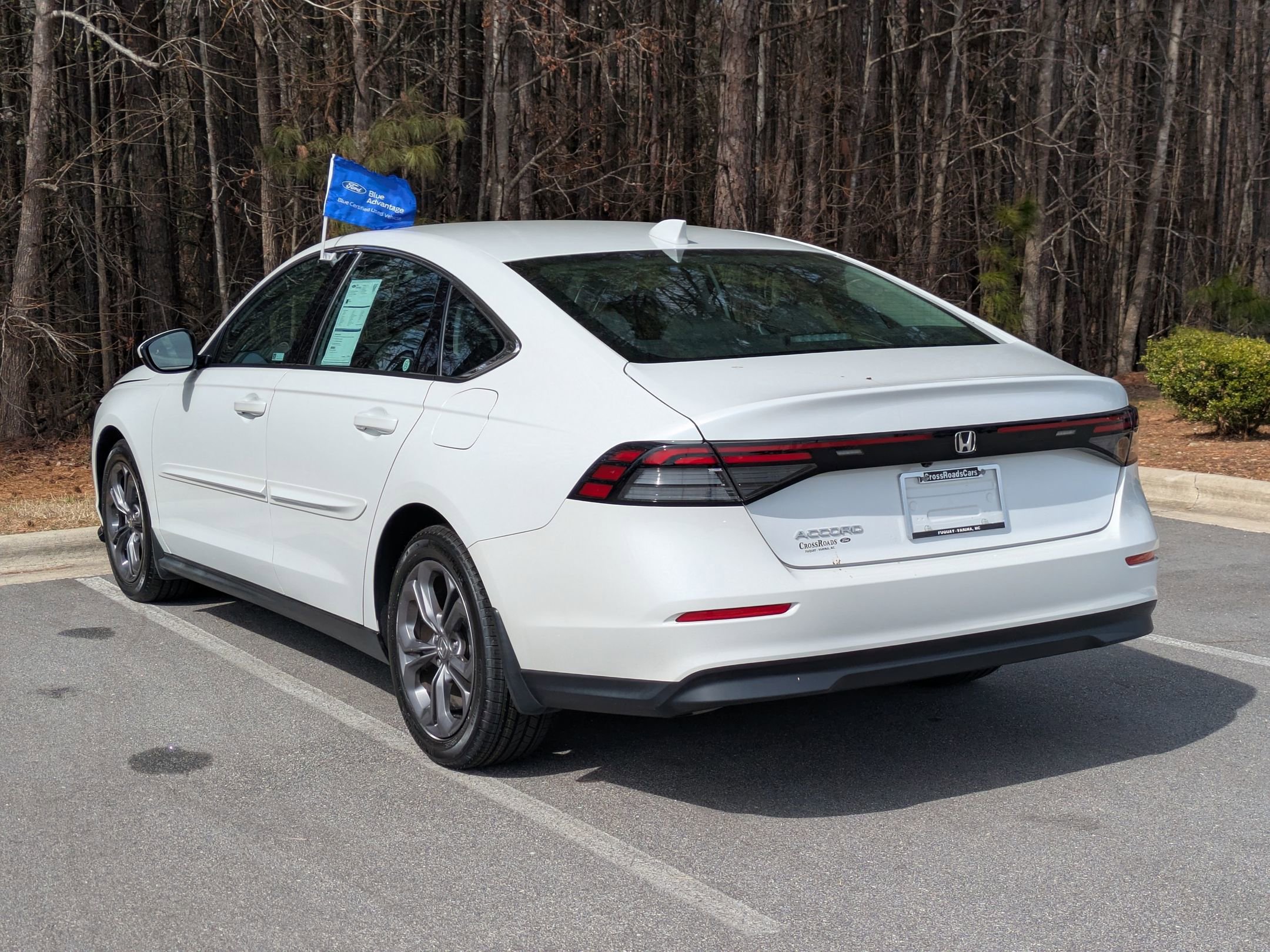 Used 2023 Honda Accord EX image 5