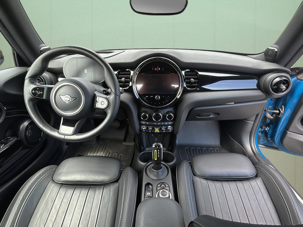 Used 2023 MINI Cooper SE FWD image 23