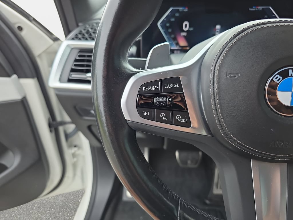 Used 2024 BMW X5 xDrive40i w/ M Sport Package AWD/4WD image 18