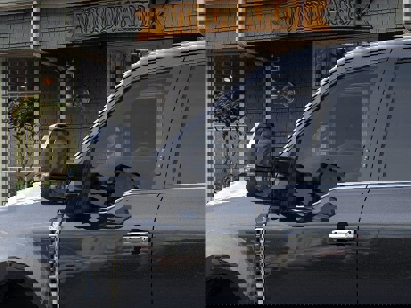 New 2025 Ford F350 King Ranch w/ Chrome Package image 42