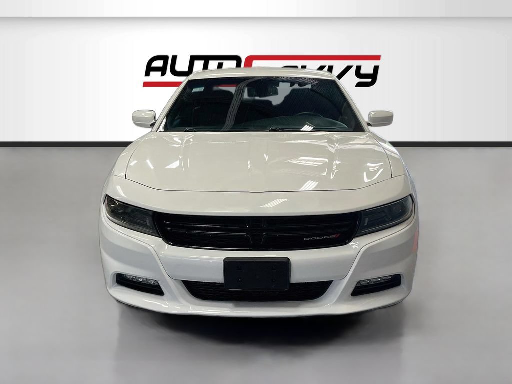 Used 2022 Dodge Charger SXT AWD/4WD image 2