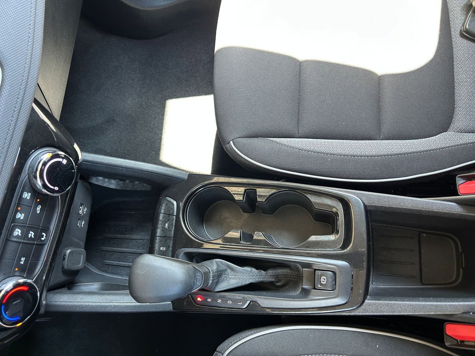 Used 2024 Chevrolet TrailBlazer LT w/ Driver Confidence Package image 39