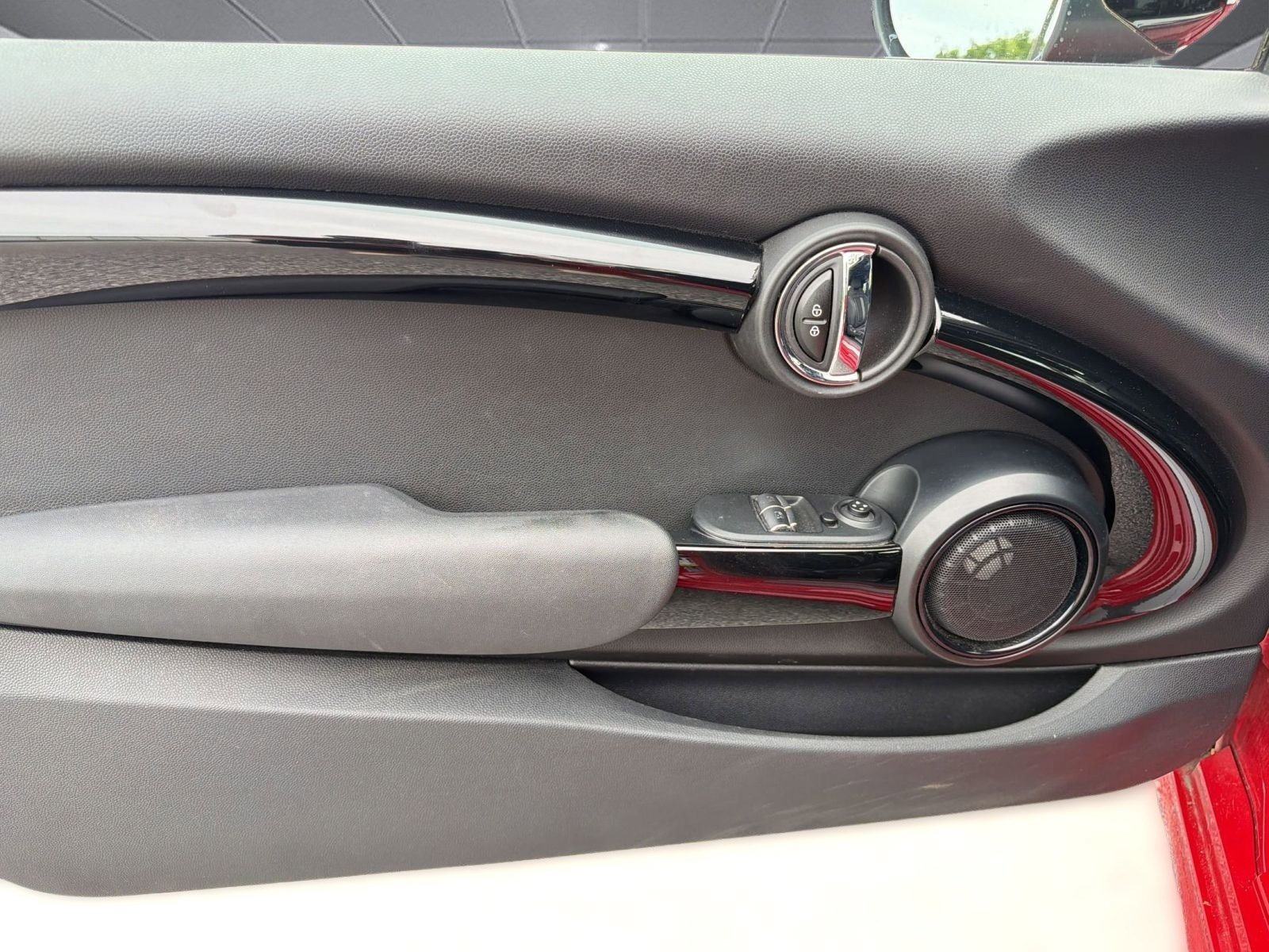 Used 2021 MINI Cooper S w/ 6.5" Touchscreen Package FWD image 21