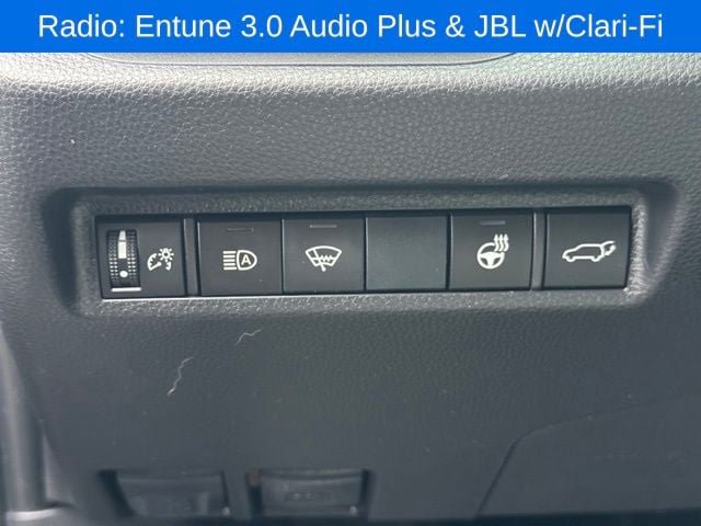 Used 2019 Toyota RAV4 XLE Premium w/ Cold Weather Package AWD/4WD image 13