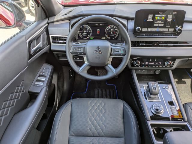 New 2025 Mitsubishi Outlander SEL Black Edition image 15