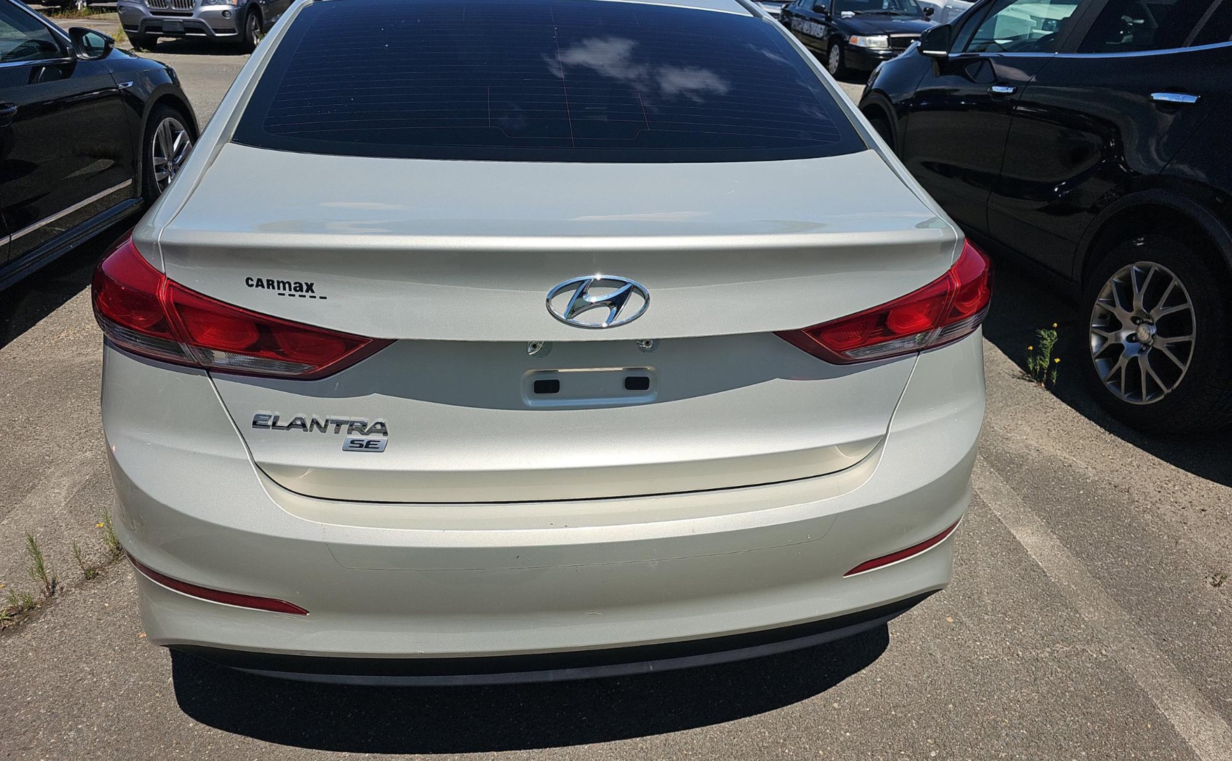 Used 2018 Hyundai Elantra SE FWD image 4