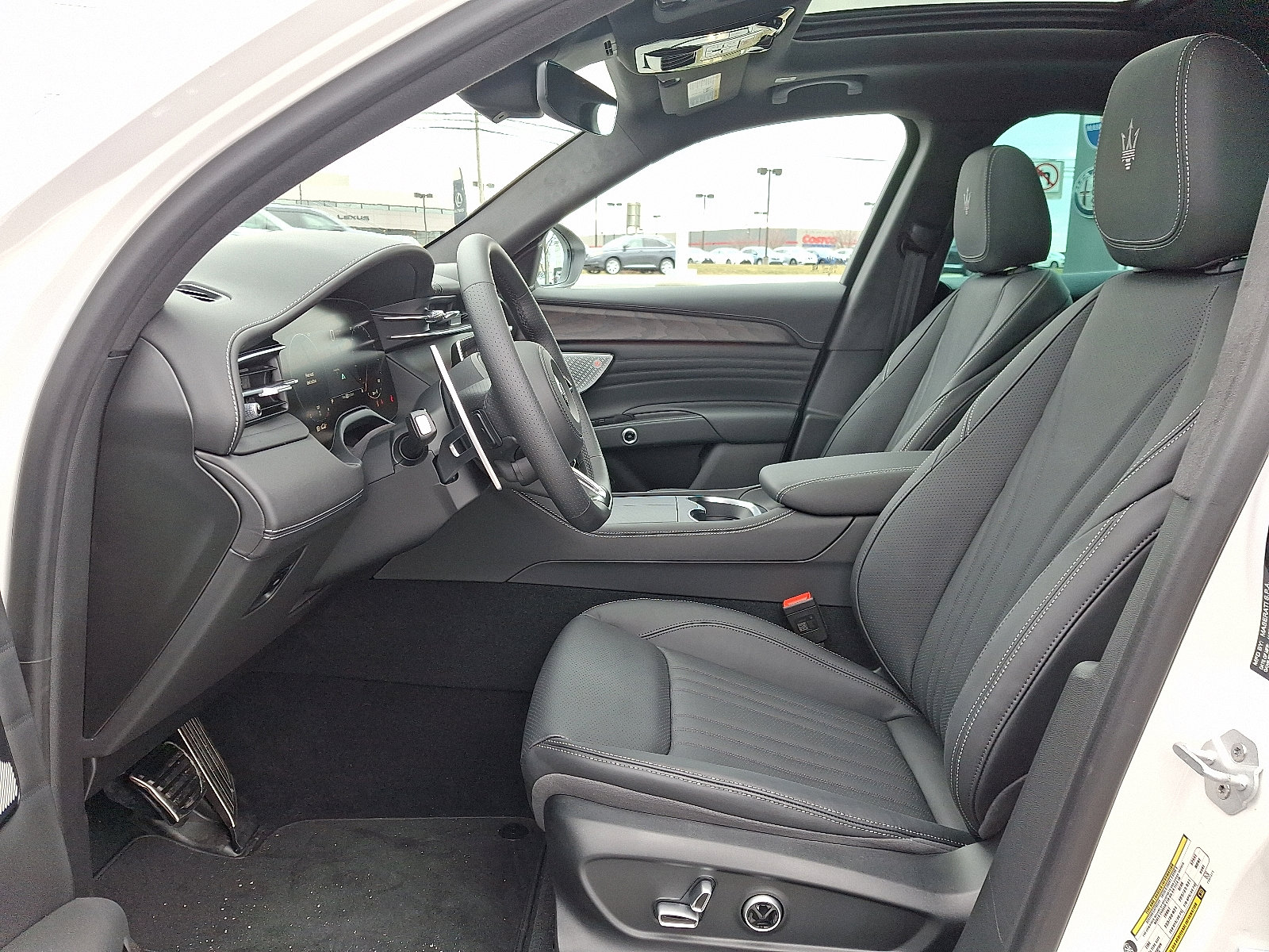 New 2026 Maserati Grecale Modena image 7