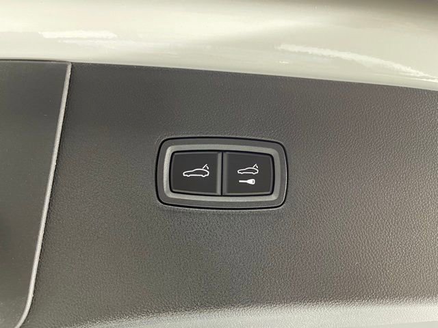 New 2026 Porsche Cayenne GTS image 7