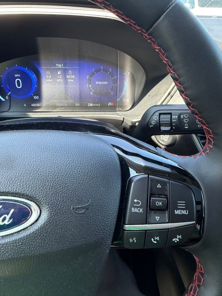Used 2022 Ford Escape SEL w/ SEL Stealth AWD Package image 18