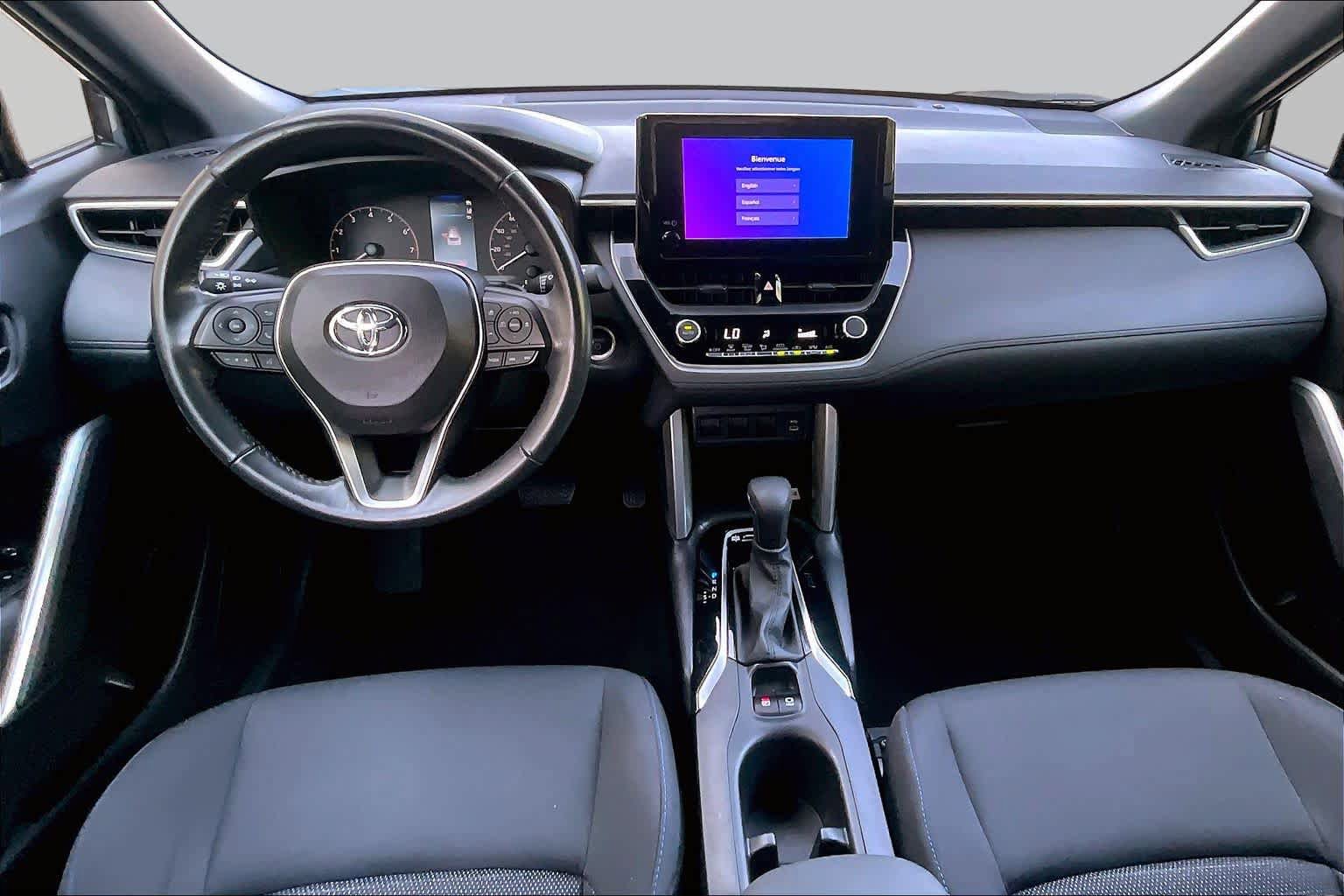 Used 2023 Toyota Corolla Cross AWD Hybrid image 15