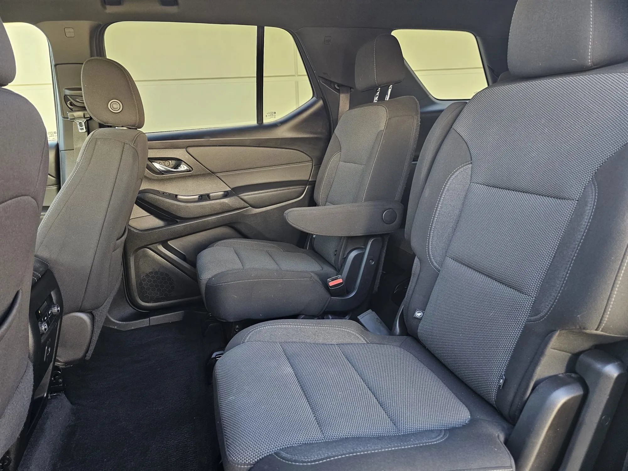 Used 2022 Chevrolet Traverse LT AWD/4WD image 16