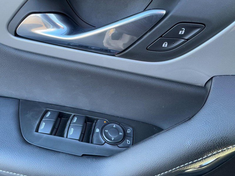 New 2025 Chevrolet Blazer LT w/ Convenience Package image 10