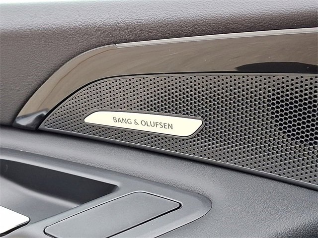 New 2025 Audi Q5 Premium Plus image 17