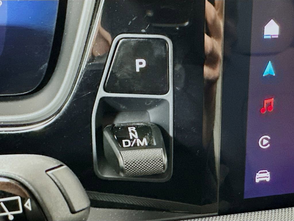 Used 2024 Porsche Cayenne S image 19