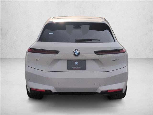 Used 2026 BMW iX xDrive60 image 7
